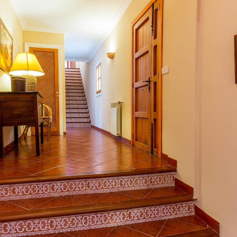 Townhouse with pool and mountain views, just 5 min - Casa de 4 dormitorios - 47
