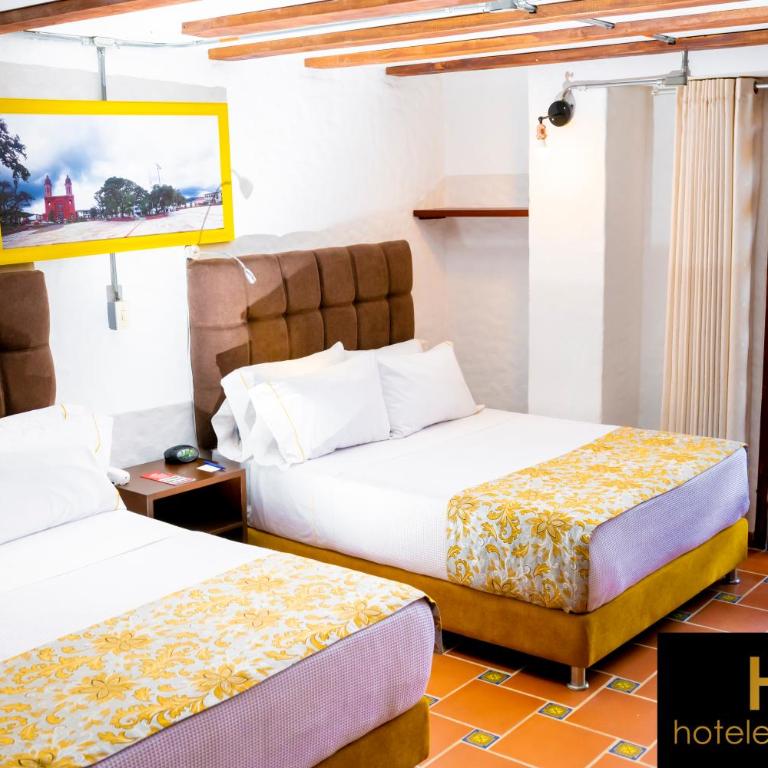 La Floresta de Cite Hotel - Triple Room with Balcony - 4