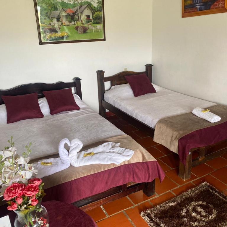 Hotel Campestre la Loma curiti - Habitación Triple Confort - 2