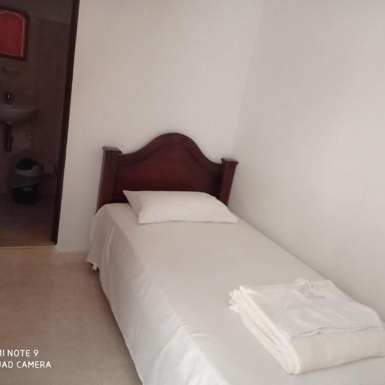 Hotel la Victoria - Standard Single Room - 1