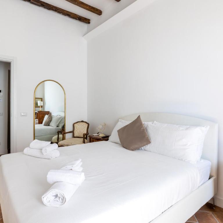 Mommy's - Pantheon house - Two-Bedroom Apartment with Pantheon View - 13