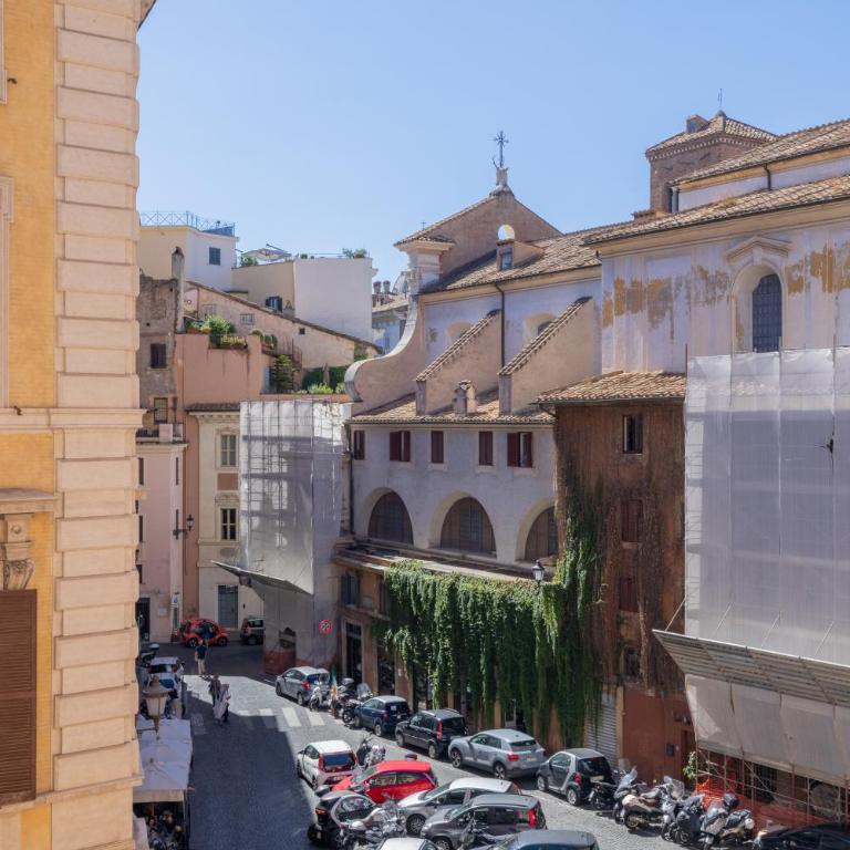 Mommy's - Pantheon house - Two-Bedroom Apartment with Pantheon View - 10
