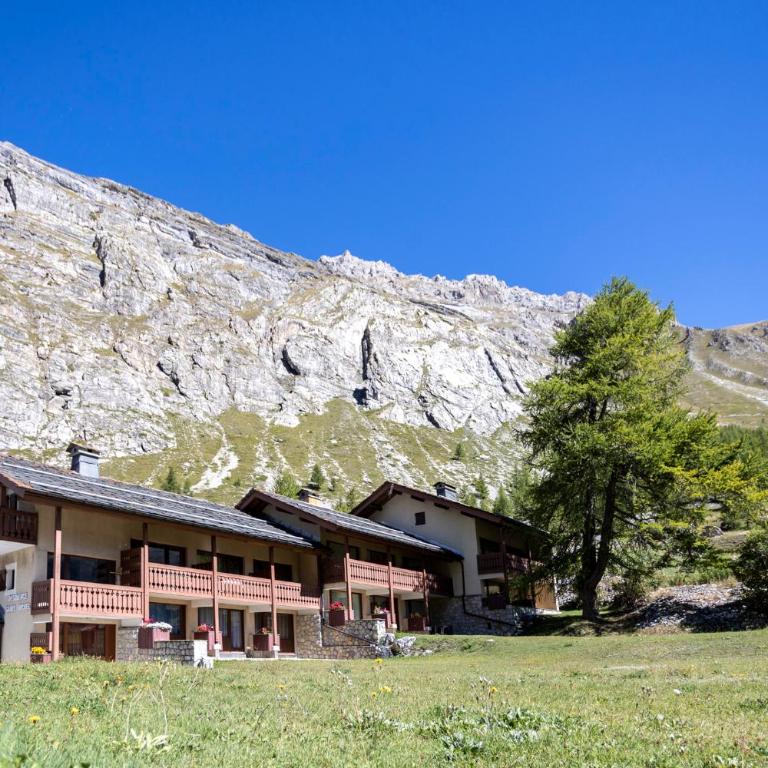 Appartement esprit chalet - splendide vue montagne à 180 - Appartement avec Vue sur la Montagne - 30