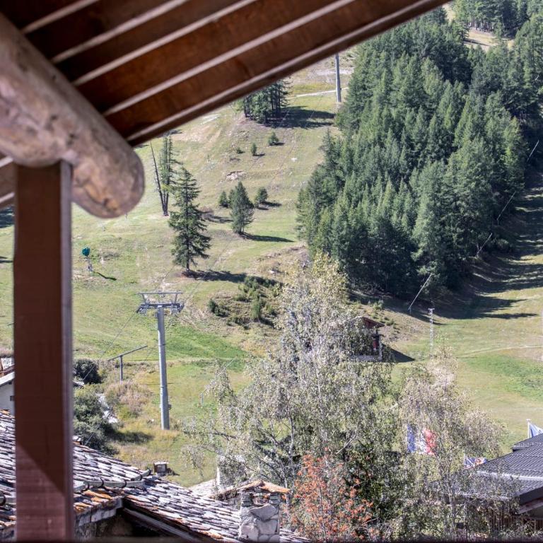 Appartement esprit chalet - splendide vue montagne à 180 - Appartement avec Vue sur la Montagne - 28