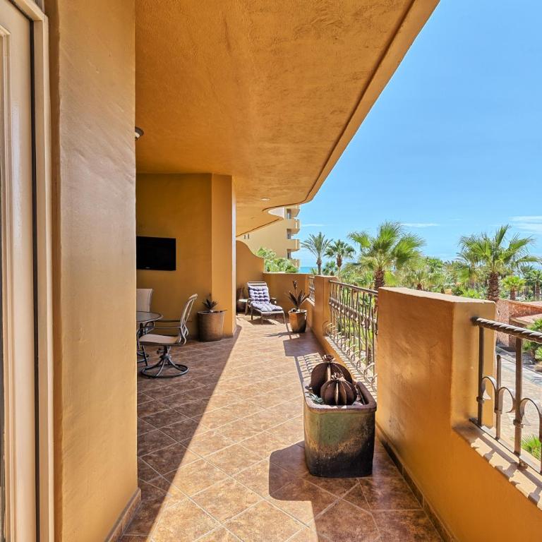 Bella Sirena Luxury Condo 205-B - Two-Bedroom Apartment - 27