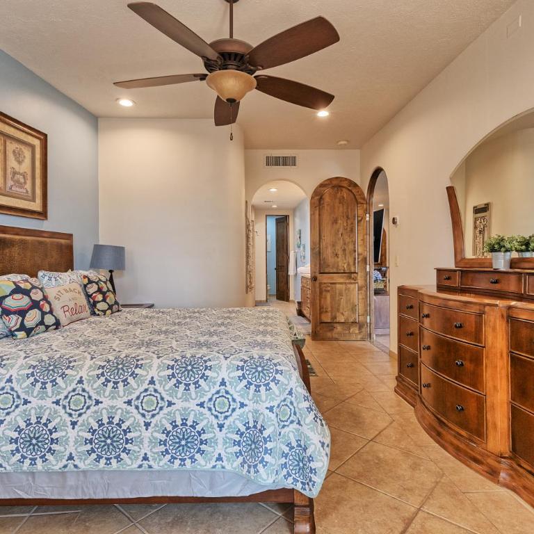 Bella Sirena Luxury Condo 205-B - Two-Bedroom Apartment - 12