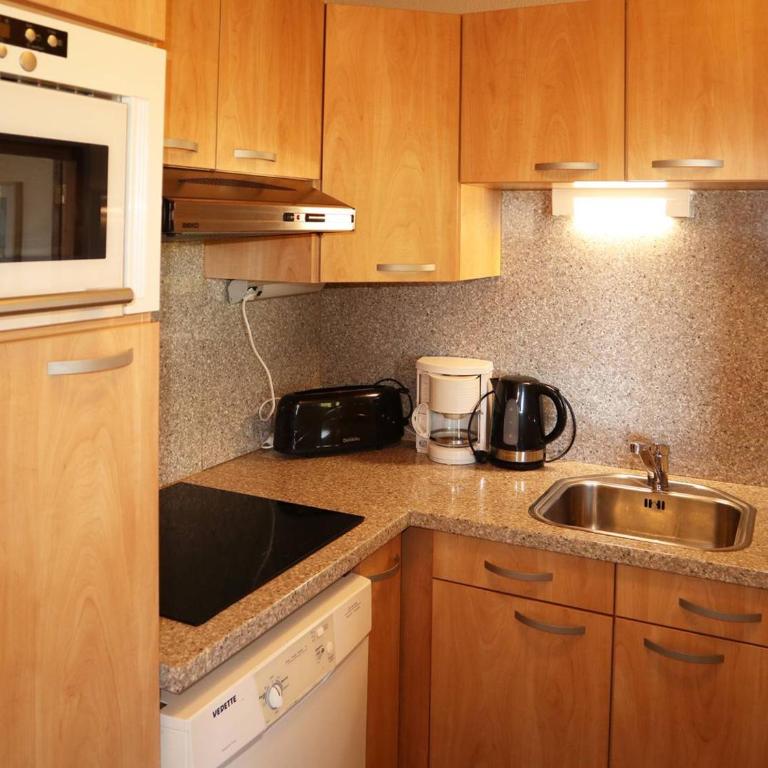 Appartement 2 pièces, 4/5 pers, accès pistes, parking, WiFi, animaux admis - FR-1-322-488 - Appartamento - 6