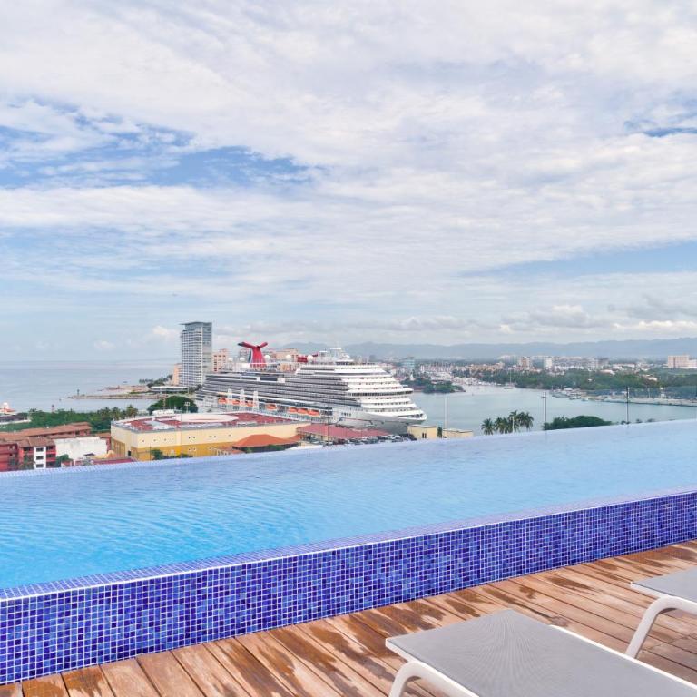 ¡Hermoso Condo con espectacular vista a la bahia!! - Apartamento de 2 dormitorios - 28