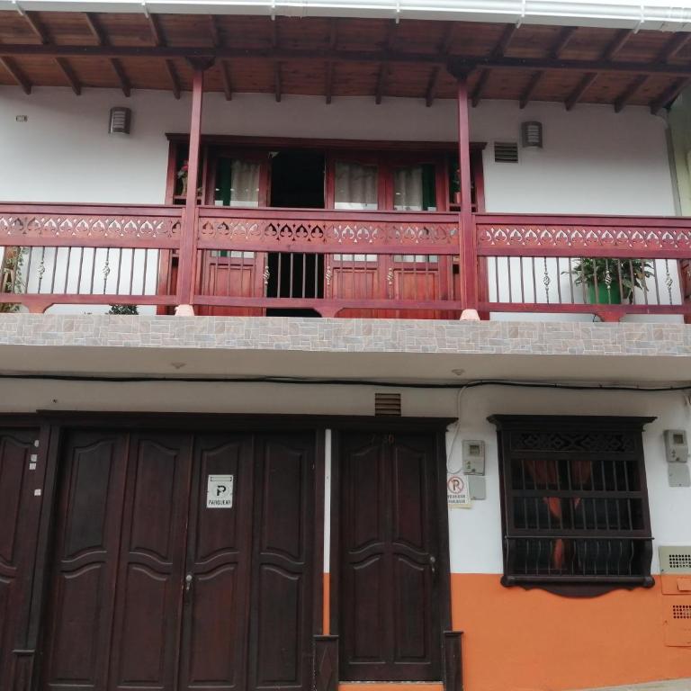 Las Orquídeas Jardín Casa Hotel - Three-Bedroom House - 1