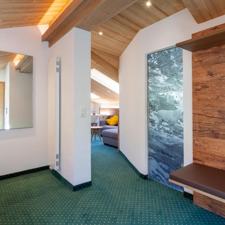 Hotel Jägerhof - Attika-Familiensuite mit Blick auf das Matterhorn - 3