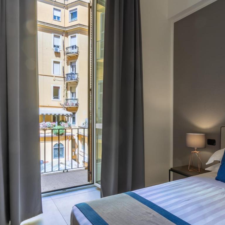 Bespoke Roma Suites - Camera Tripla Comfort - 2