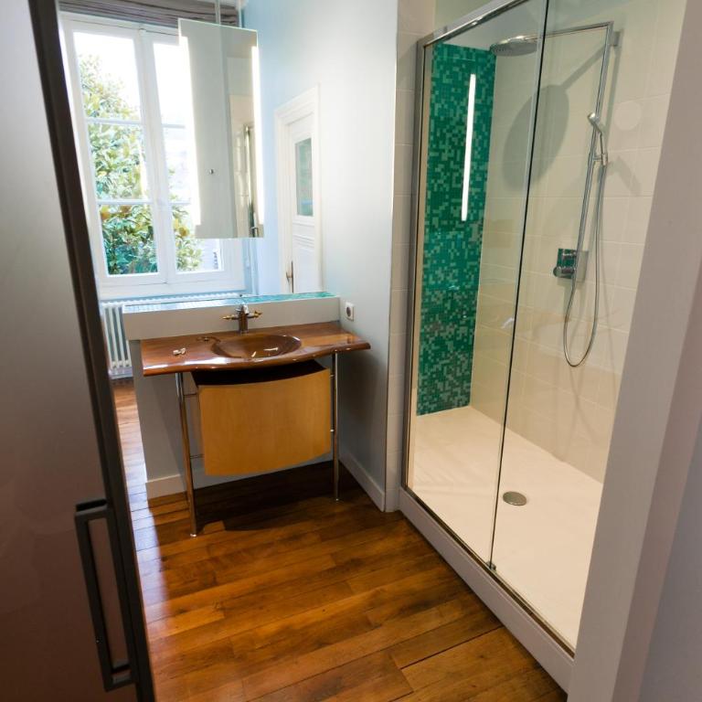 La Maison Jules - Superior Double or Twin Room with Street View - 1
