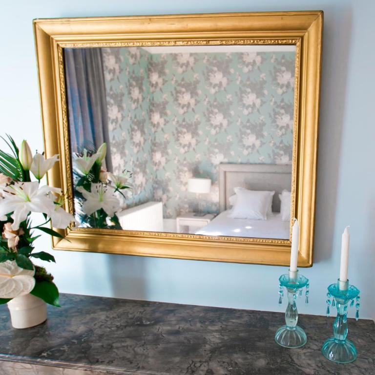 La Maison Jules - Superior Double or Twin Room with Street View - 2