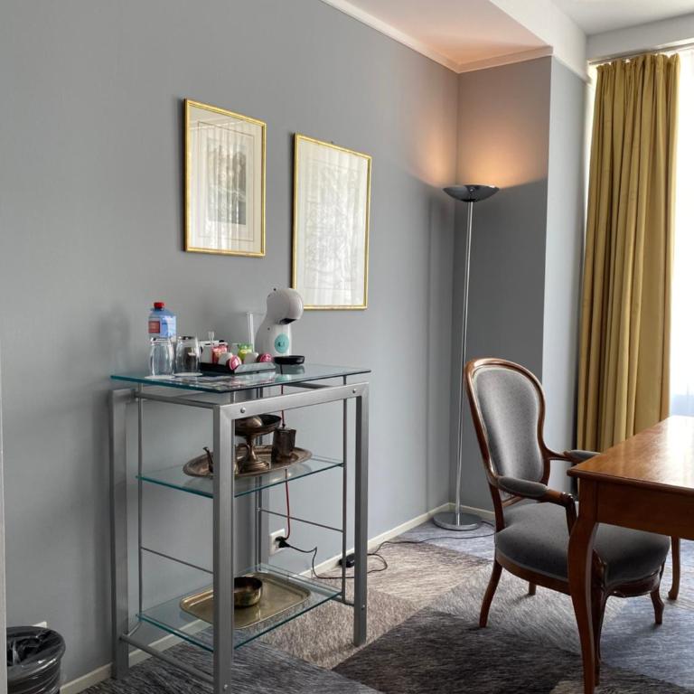 Thermal Hotels & Walliser Alpentherme Leukerbad - Suite Grand Bain mit Kingsize-Bett - 13
