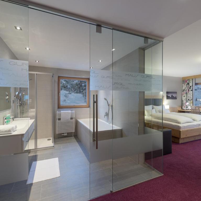 Skihotel Haus Gurgl - Superior Double Room with Balcony 42m2 - 7
