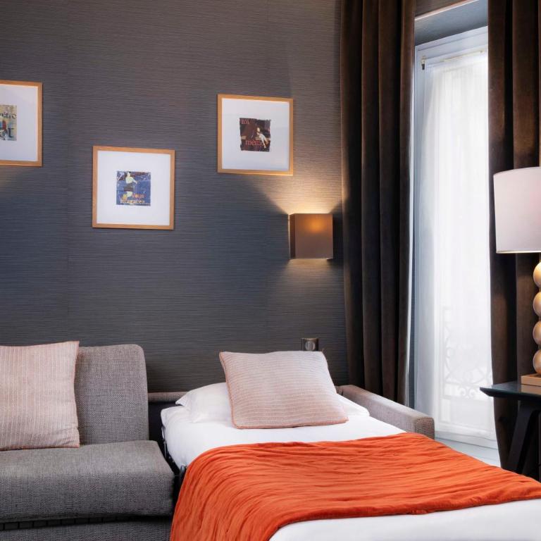 Hôtel Plaza Étoile - Chambre Deluxe Double ou Lits Jumeaux - 11