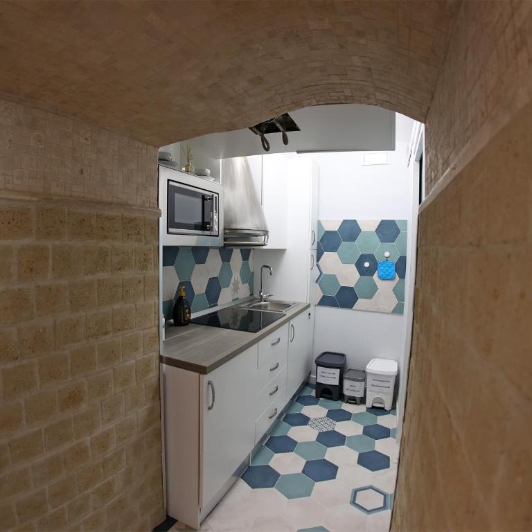 Suite Na' poesia Mergellina - One-Bedroom Apartment - 6