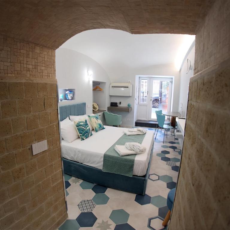 Suite Na' poesia Mergellina - One-Bedroom Apartment - 26