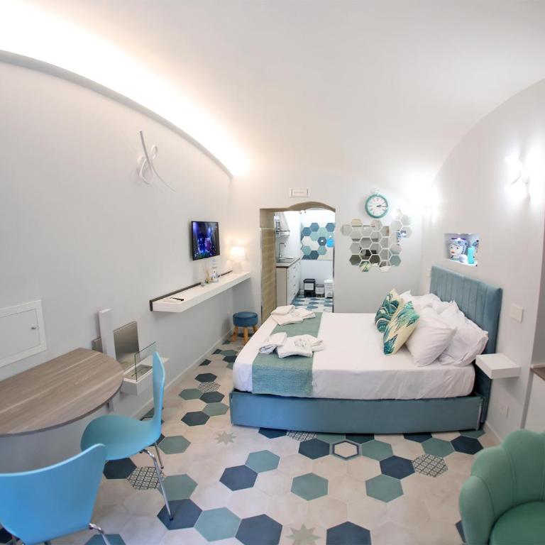 Suite Na' poesia Mergellina - One-Bedroom Apartment - 28