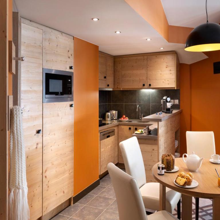 Résidence Pierre & Vacances Premium Les Terrasses d'Hélios - Appartement 1 Chambre avec Balcon (4 Personnes) - 3