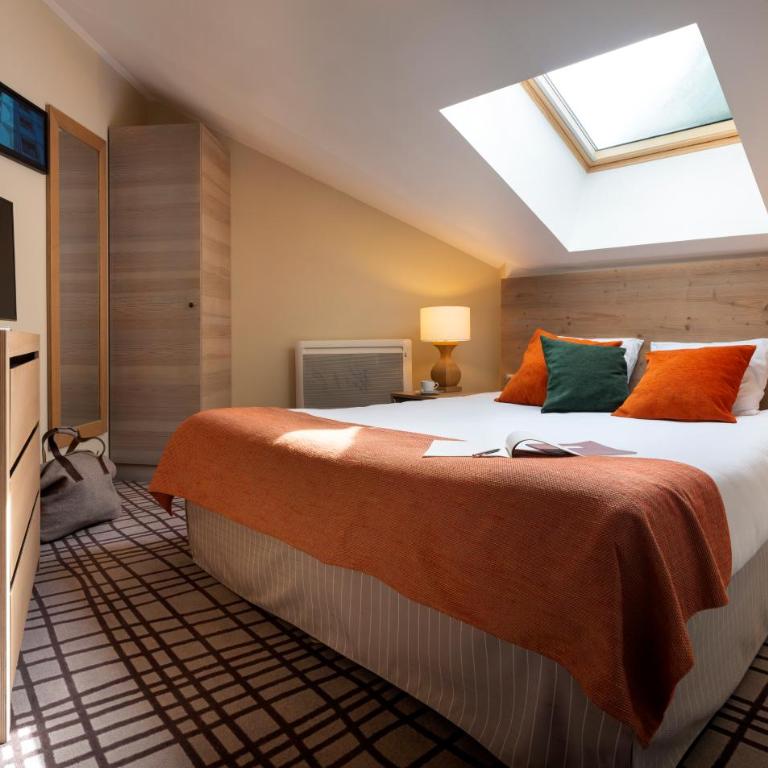 Résidence Pierre & Vacances Premium Les Terrasses d'Hélios - Appartement 2 Chambres avec Balcon - Vue sur Montagne (6 Personnes) - 4