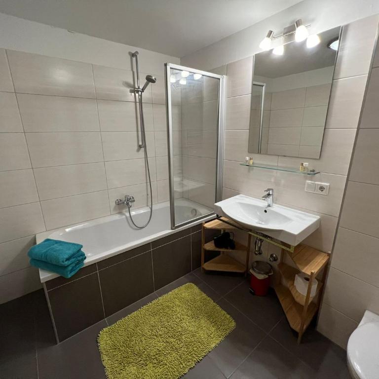 Apartments Chalet Sonnentanz - Apartment mit 3 Schlafzimmern und Balkon - 10
