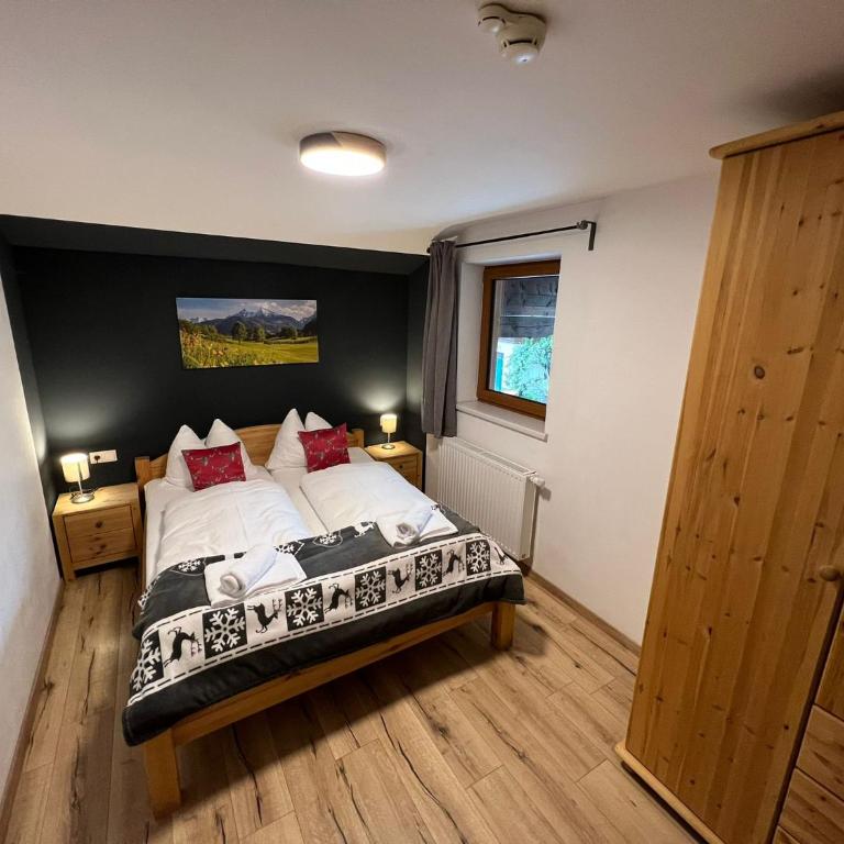 Apartments Chalet Sonnentanz - Apartment mit 3 Schlafzimmern und Balkon - 12