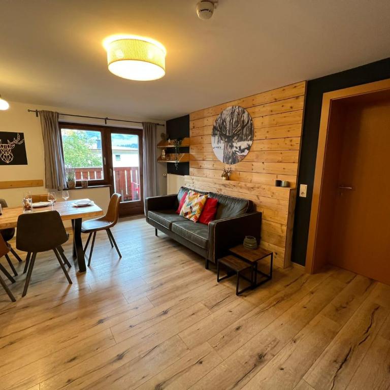 Apartments Chalet Sonnentanz - Apartment mit 2 Schlafzimmern und Balkon - 5