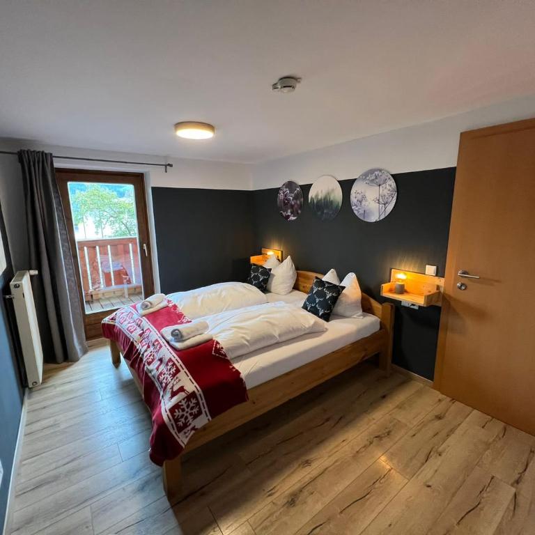 Apartments Chalet Sonnentanz - Apartment mit 2 Schlafzimmern und Balkon - 4