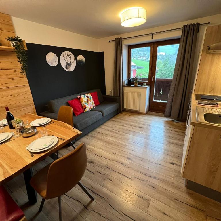 Apartments Chalet Sonnentanz - Apartment mit 1 Schlafzimmer und großem Balkon - 2