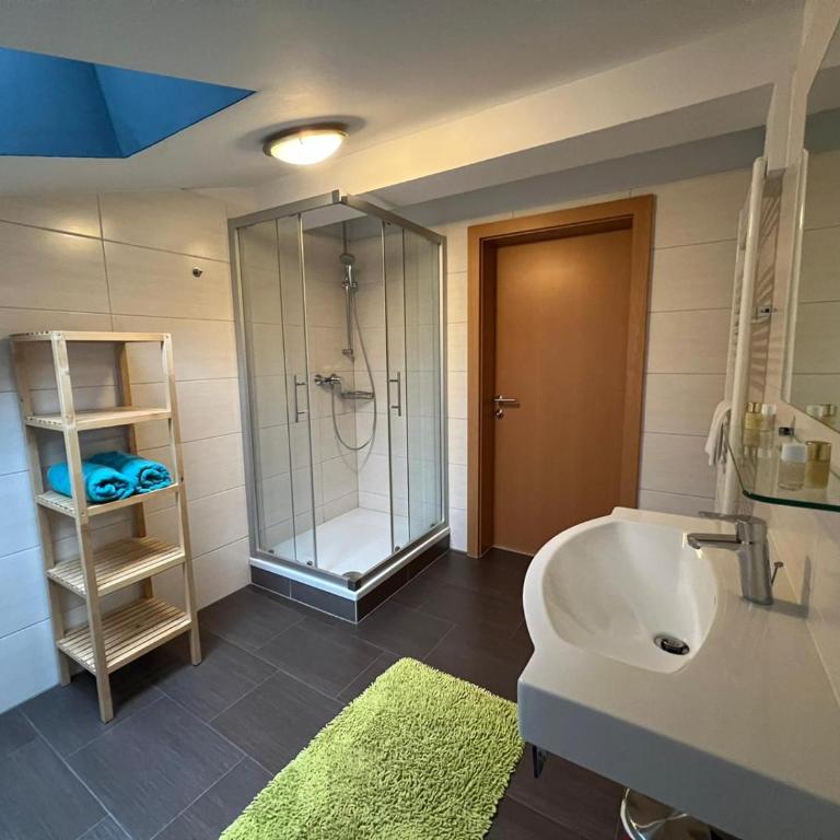 Apartments Chalet Sonnentanz - Penthouse-Apartment mit Balkon - 2