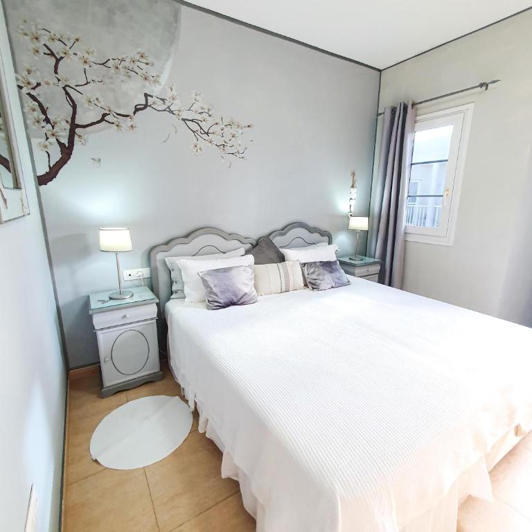 Deluxe Home from Home in Caleta de Fuste - Two-Bedroom Apartment - 28