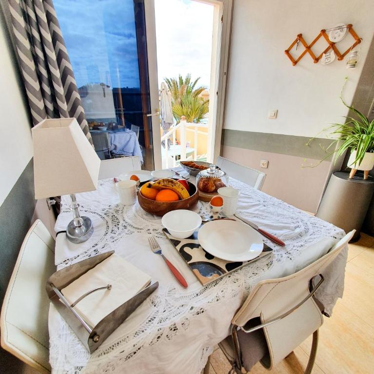 Deluxe Home from Home in Caleta de Fuste - Two-Bedroom Apartment - 8