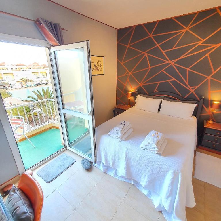 Deluxe Home from Home in Caleta de Fuste - Two-Bedroom Apartment - 16
