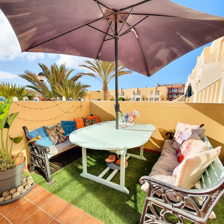 Deluxe Home from Home in Caleta de Fuste - Two-Bedroom Apartment - 1