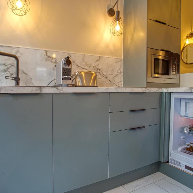 Standing, élégance, appartement d'architecte - Apartamento de 1 dormitorio - 8