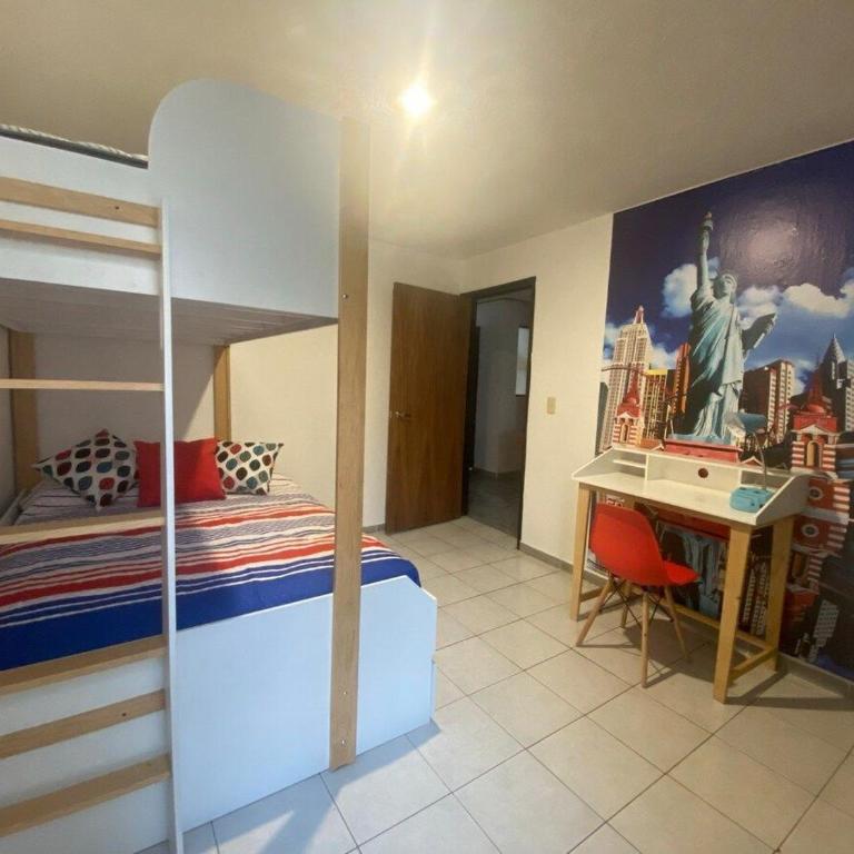 Enorme. Piso Completo 100% Zona Expo, Primer Piso - Apartamento de 3 dormitorios - 22