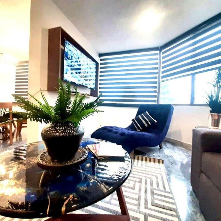 PH Grande, Piso Completo 100% Remodelado Zona Expo - Apartment - 6
