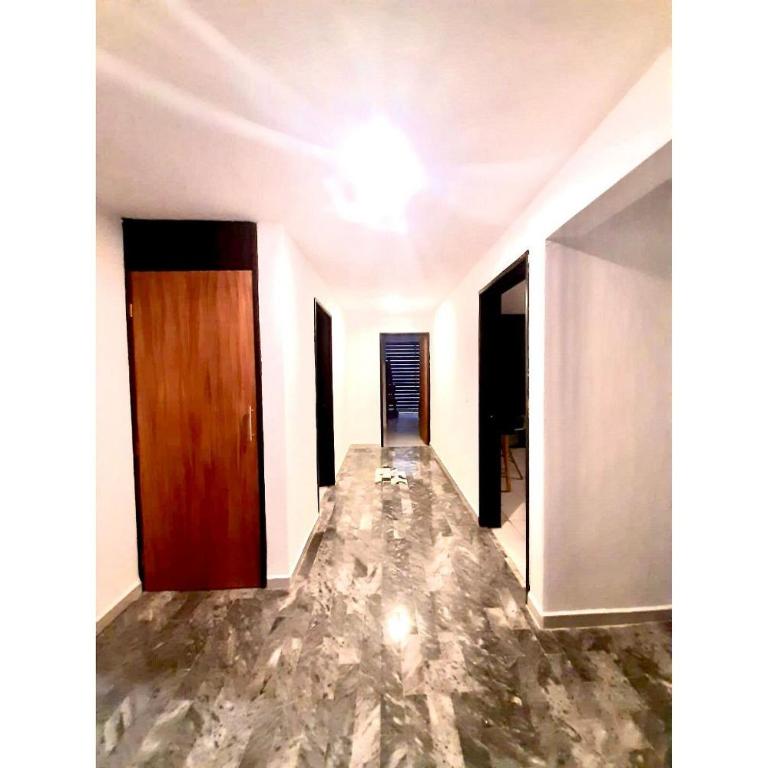 PH Grande, Piso Completo 100% Remodelado Zona Expo - Apartment - 8