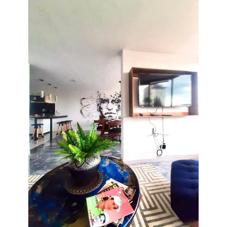 PH Grande, Piso Completo 100% Remodelado Zona Expo - Apartment - 9