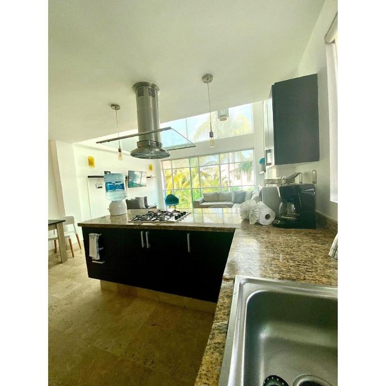 Depto 2 Pisos, Vista Alberca. A 50 mts Del Mar - Apartamento de 3 dormitorios - 17