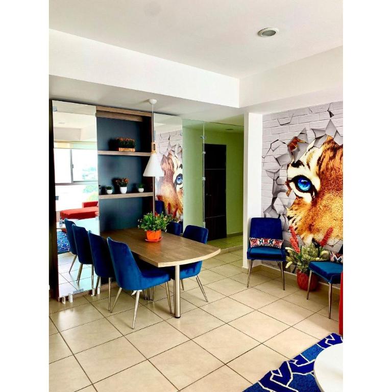 Unique 2 Bedroom, Pool and Fitness Center Design - One-Bedroom Apartment - 11