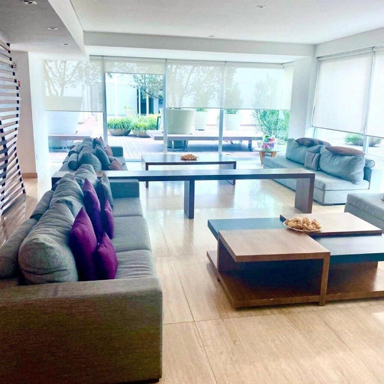Unique 2 Bedroom, Pool and Fitness Center Design - One-Bedroom Apartment - 32
