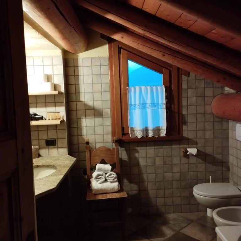 ROSINA HOUSE e CHALET - Camera Matrimoniale con Bagno Privato - 3