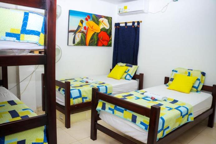 Hotel Flor Gloria - Habitación Cuádruple Clásica - 2