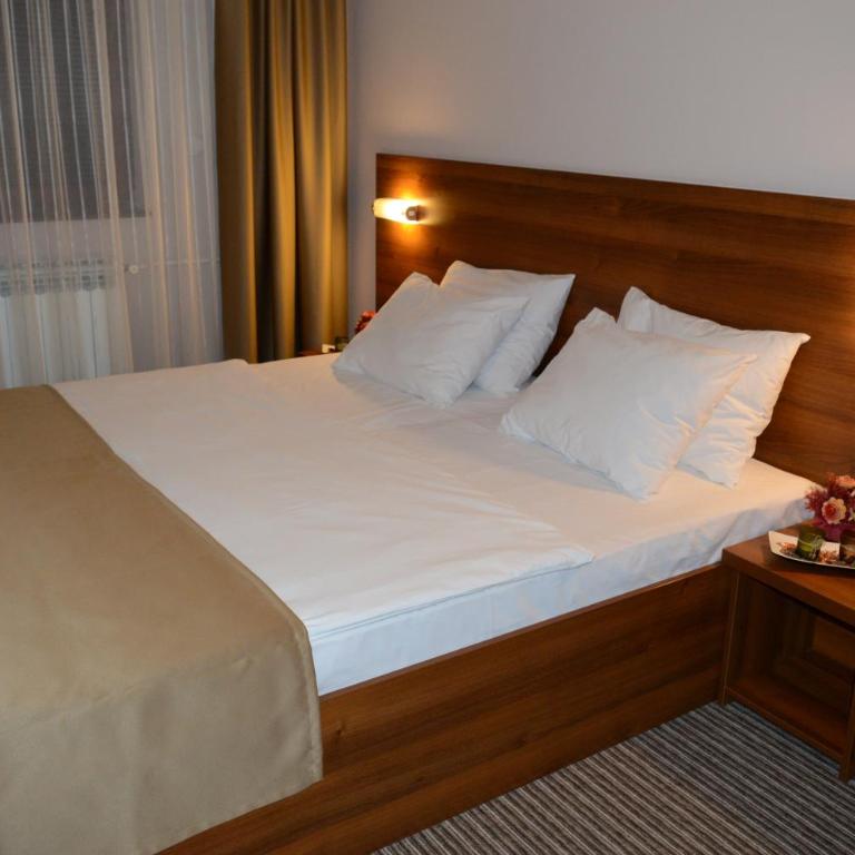 Hotel Damis - Double Room - 1