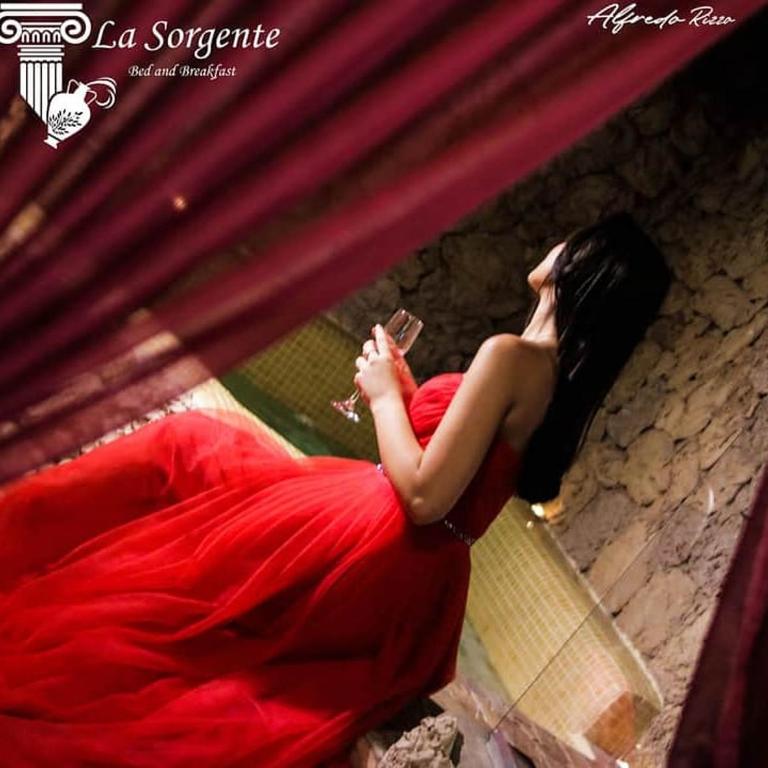 B&B La Sorgente - Camera Matrimoniale con Vasca Idromassaggio - 22