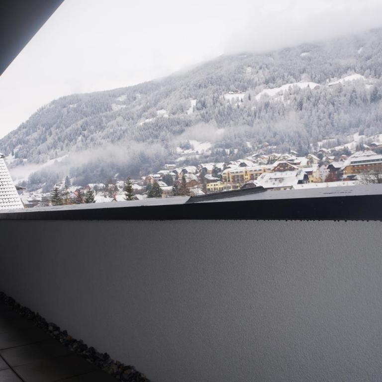 Lungau Living Appartements - Penthouse - Appartamento Deluxe con 3 Camere da Letto, Balcone e Vista Montagna - 1