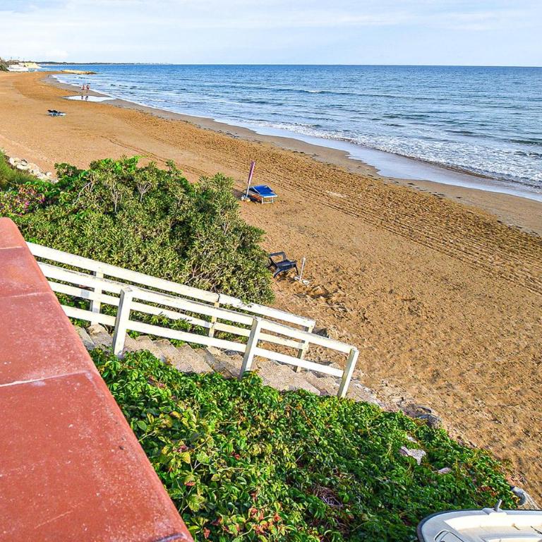 Nice Home In Pozzallo With House A Panoramic View - Maison de Vacances 3 Chambres - 6