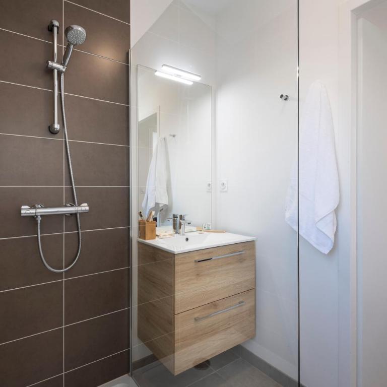 Pierre & Vacances Premium Les Villas d'Olonne - Maison 3 Chambres en Duplex avec Piscine Privée (6 Personnes) - 7